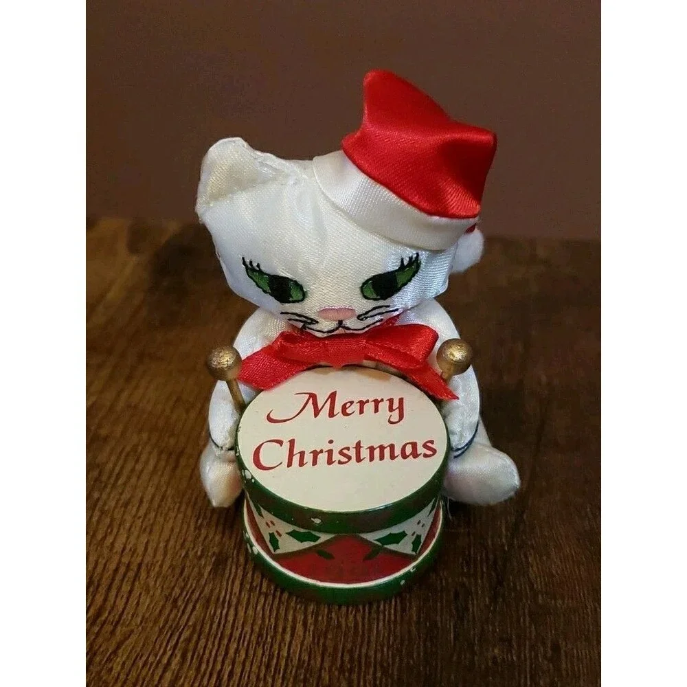 Fancy Feast 1991 Cat Christmas Ornament Cat Drummer White Satin Wood Drum Russ